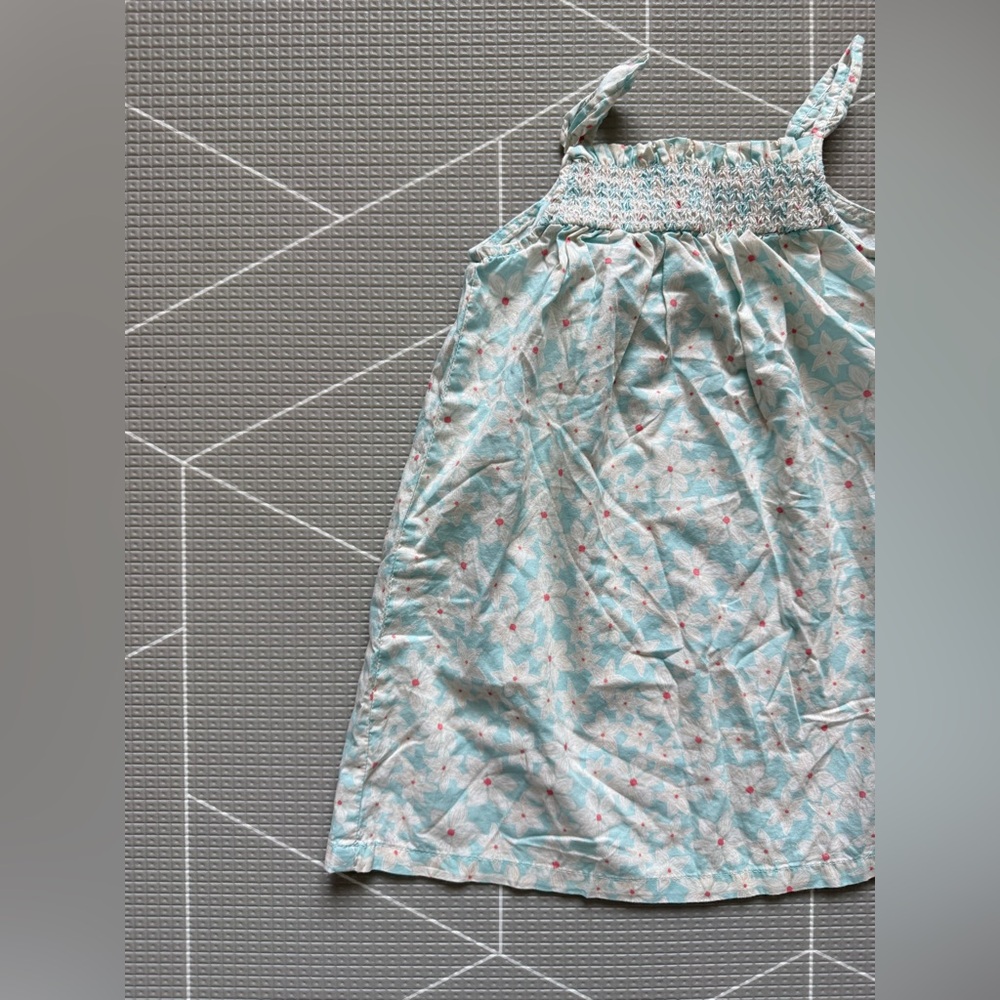 GAP|Baby girl/toddler cotton sundress in pastel blue & white florals w smocking•